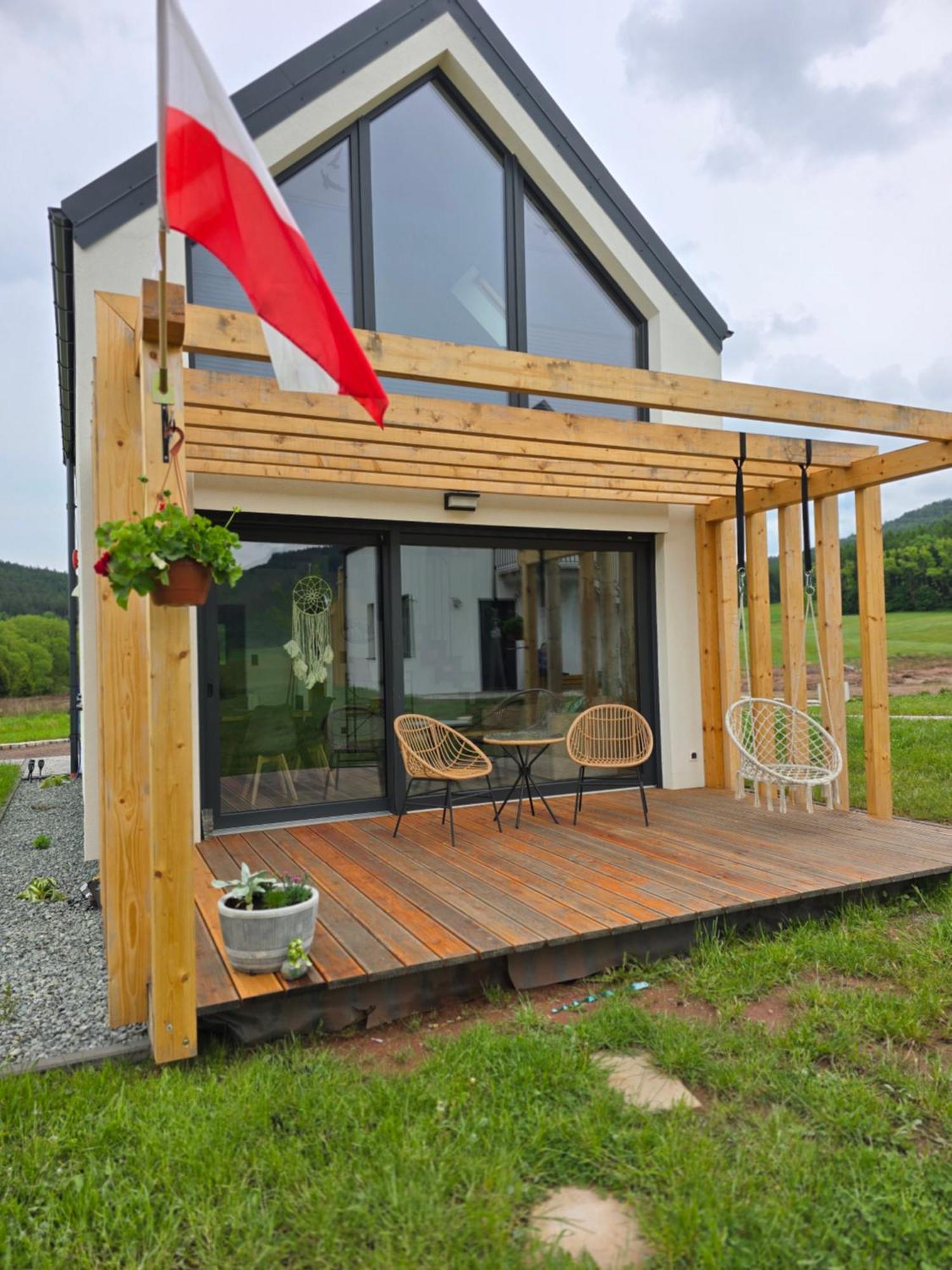 Wataha Pod Basztami - Wadera - Domki Caloroczne Radków Kültér fotó